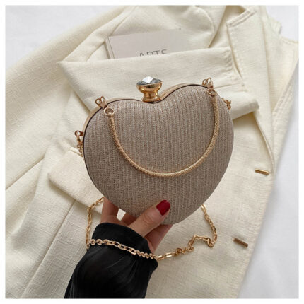 Banquet Bag Love Chain Shoulder Crossbody Handbag Valentines Day Outfit - Image 2